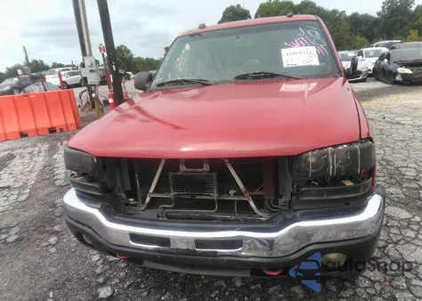 2004 GMC Sierra 1500 Sle z USA, uszkodzony, nr VIN 1GTEK19T04E114740